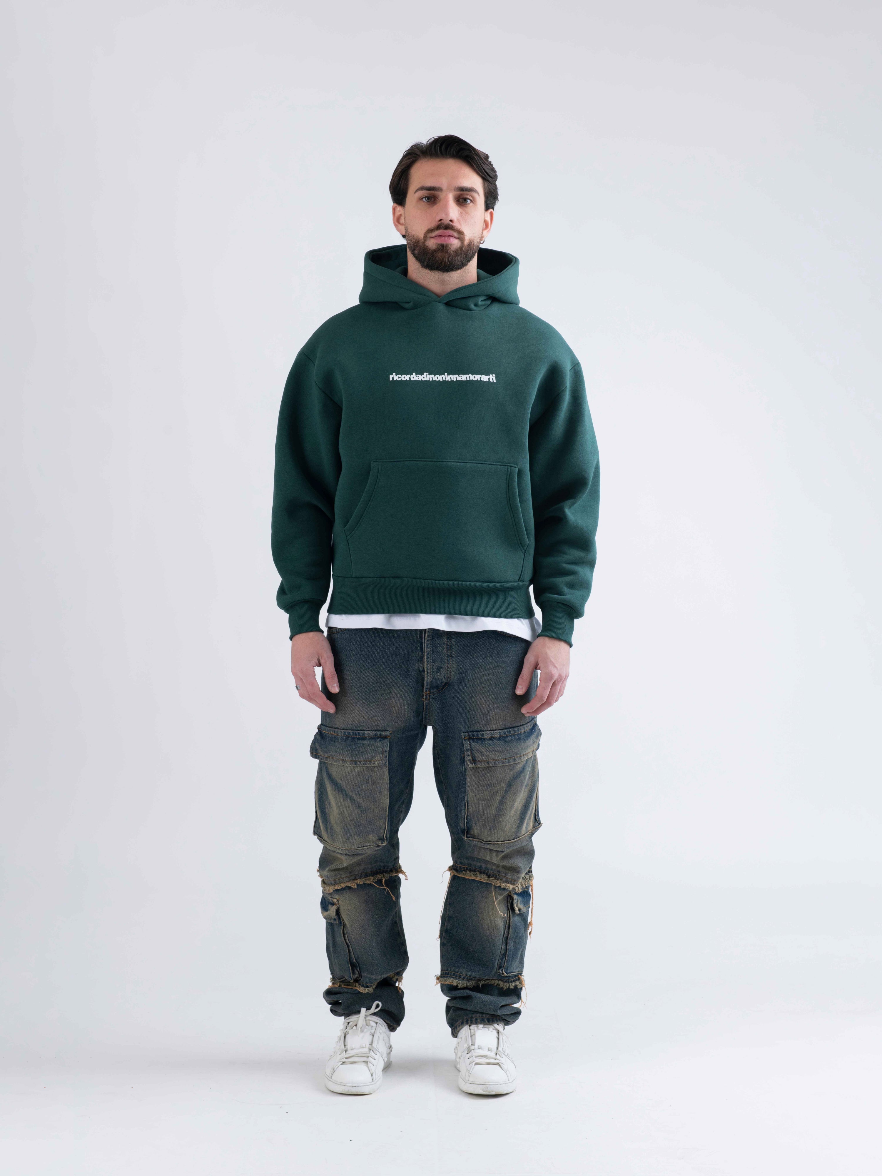 HOODIE MA TU MI PENSI MAI VERDE